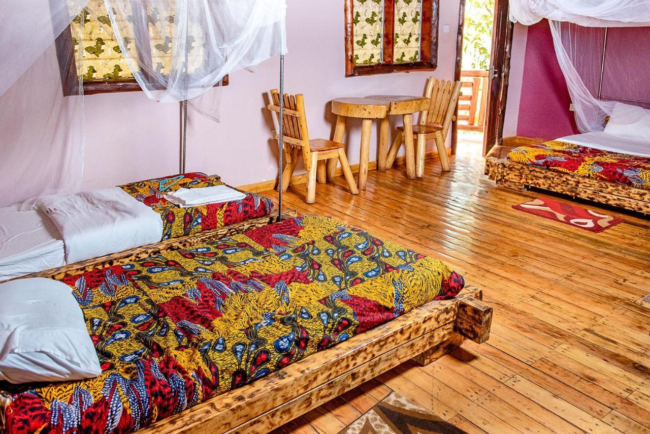 Elite Backpackers Services Masaka Экстерьер фото