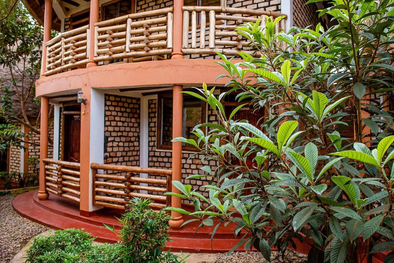 Elite Backpackers Services Masaka Экстерьер фото