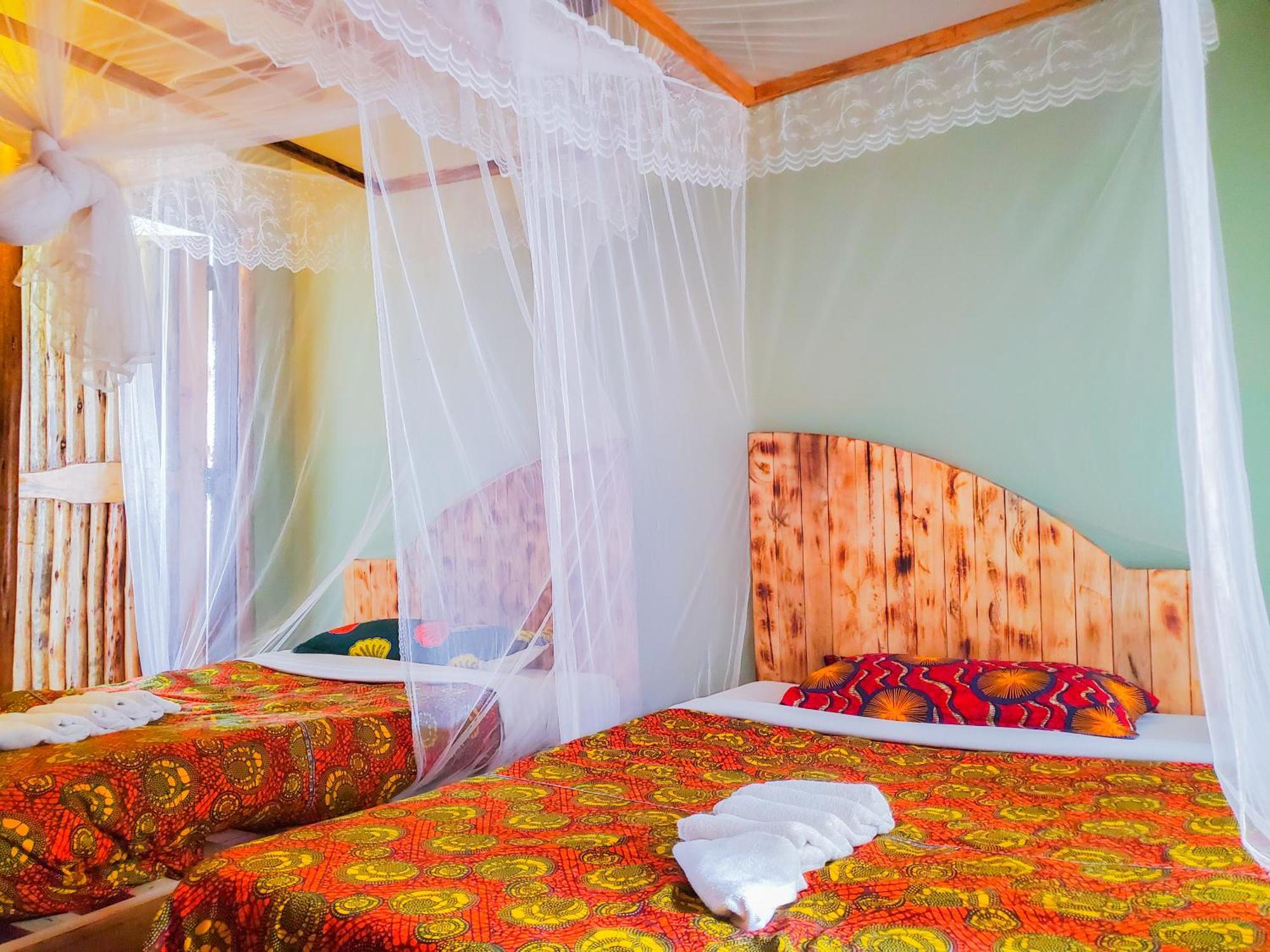 Elite Backpackers Services Masaka Экстерьер фото