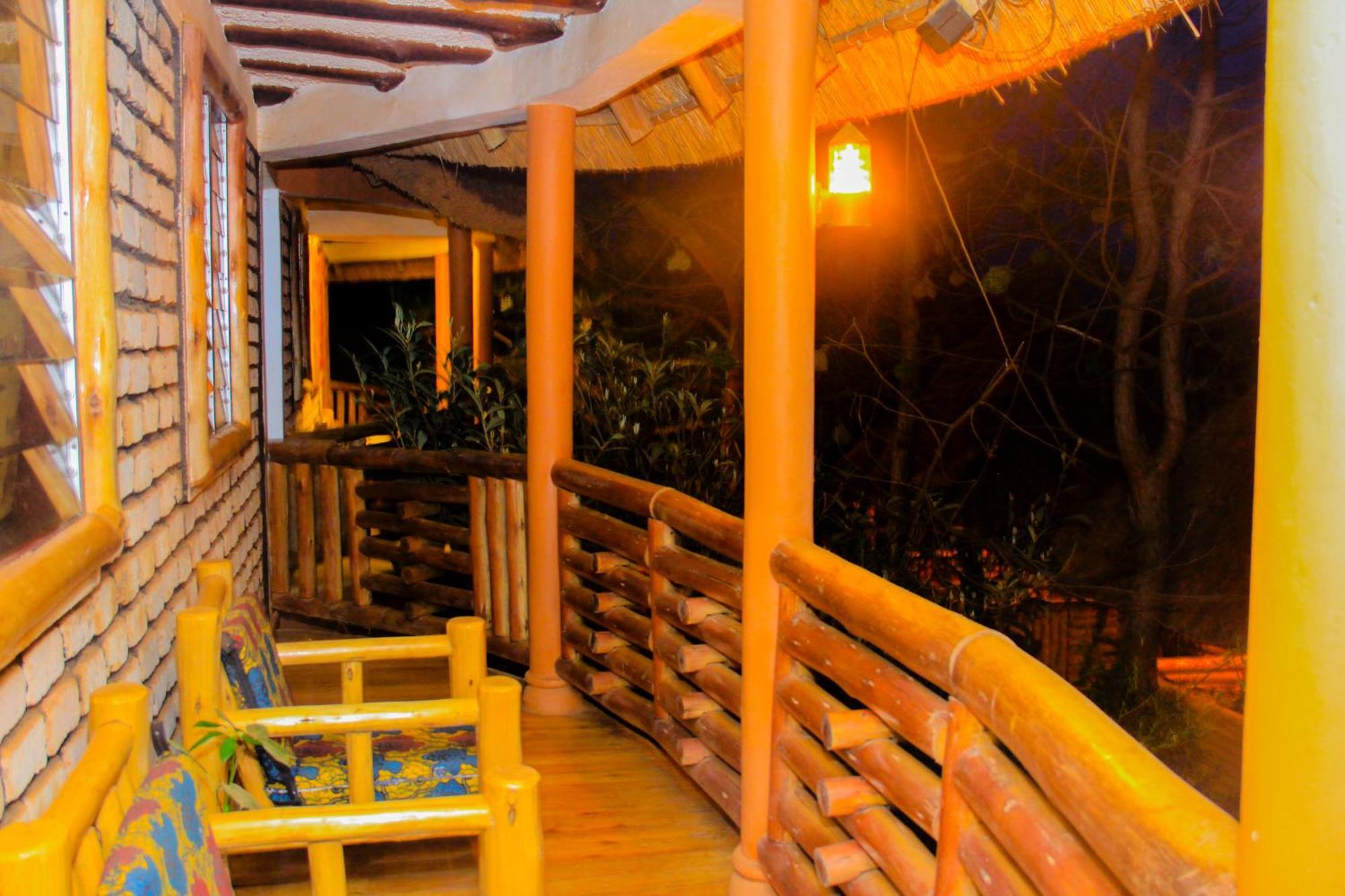 Elite Backpackers Services Masaka Экстерьер фото