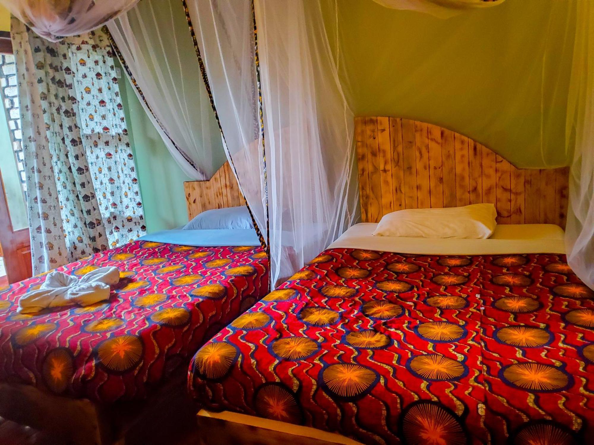 Elite Backpackers Services Masaka Экстерьер фото