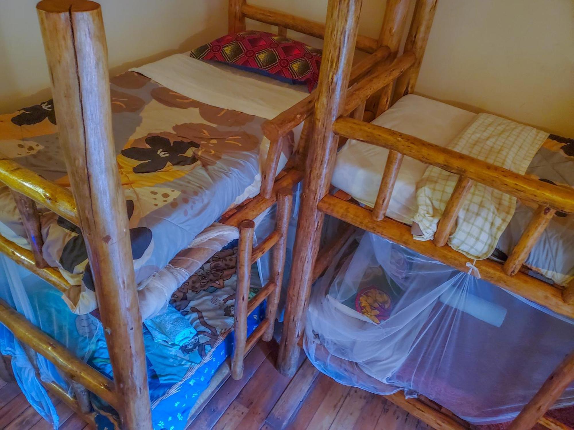 Elite Backpackers Services Masaka Экстерьер фото
